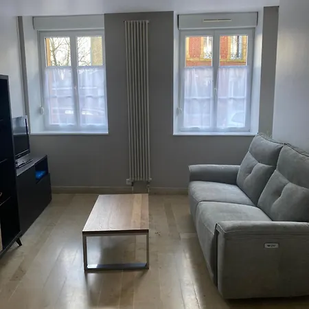 Logis Des Verdous Apartment *